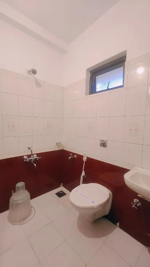 Lumino Karthika Hotel Munnar