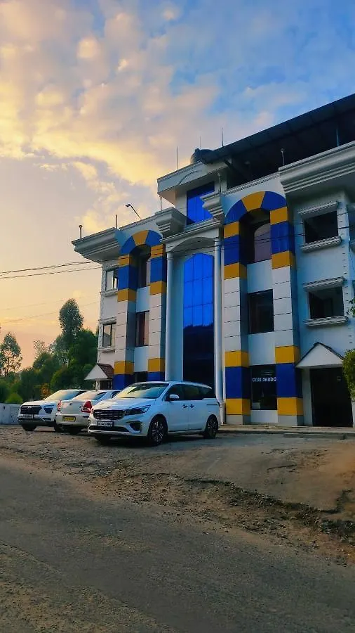**  Lumino Karthika Hotel Munnar India