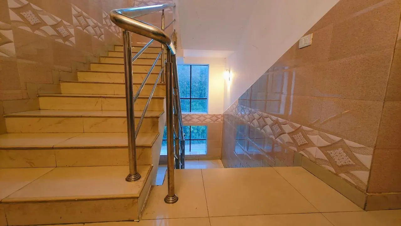 Lumino Karthika Otel Munnar 2*,  Hindistan